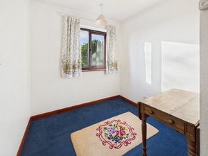 Bedroom- click for photo gallery